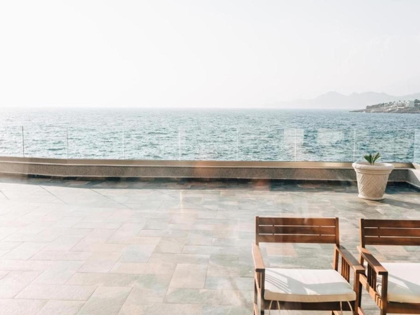 Hayal Boutique Hotel Bar Exterior photo